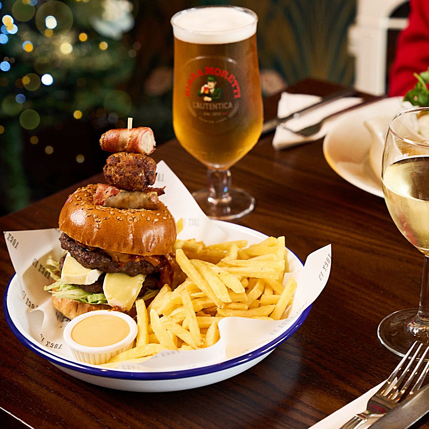 Festive Lunch & Dinner at The Fiveways in Bournemouth